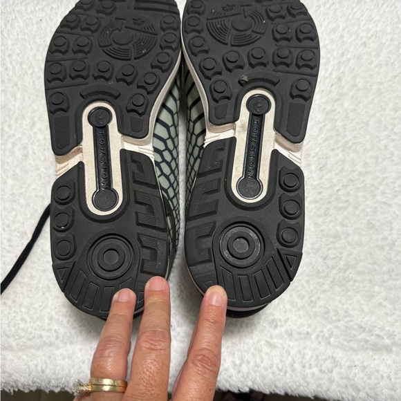 Men’s Adidas ZX Flux - Picture 4 of 7